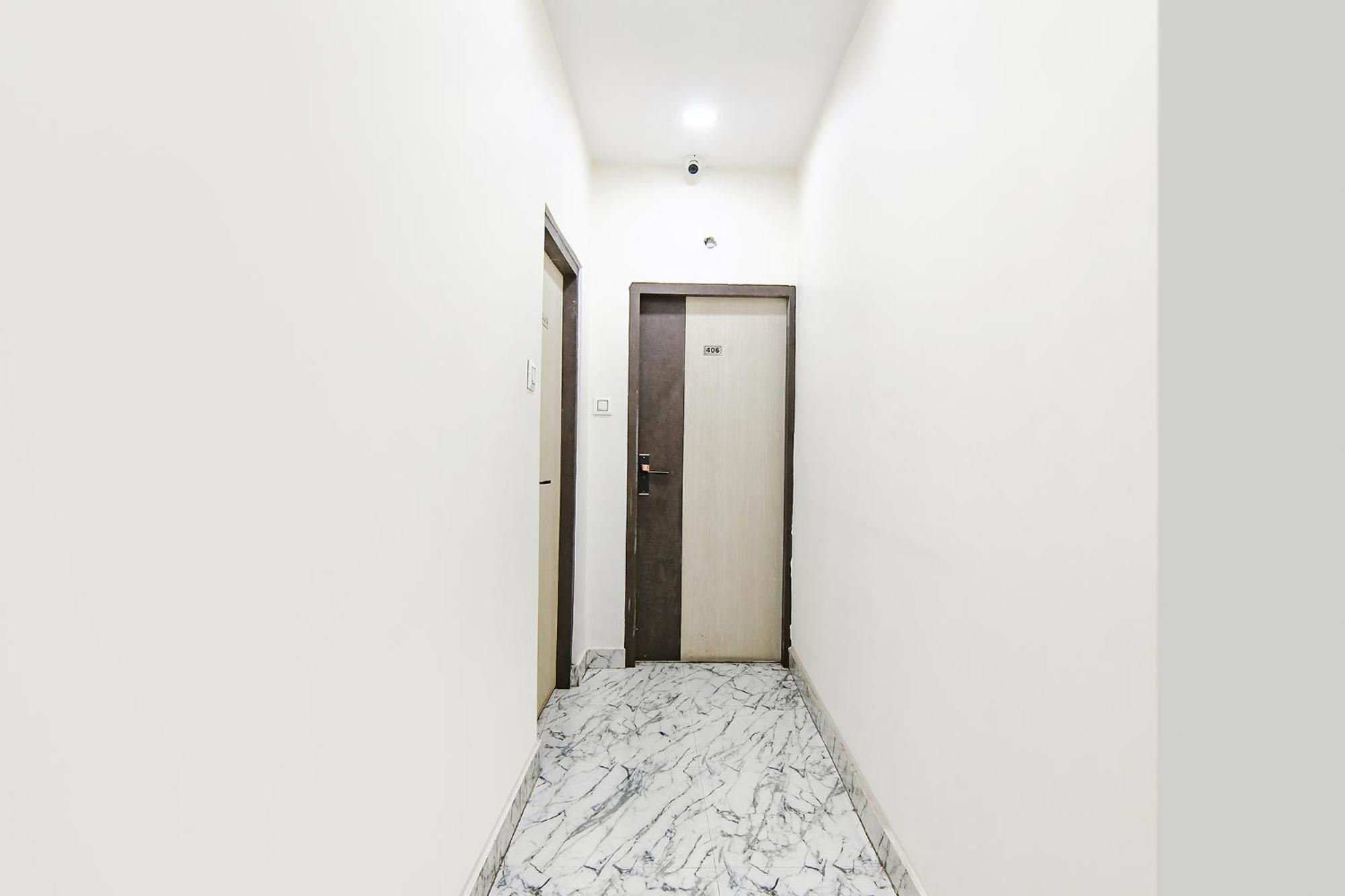 Fabexpress Sr Royale - Nr Sealdah Station Hotell Kolkata Eksteriør bilde