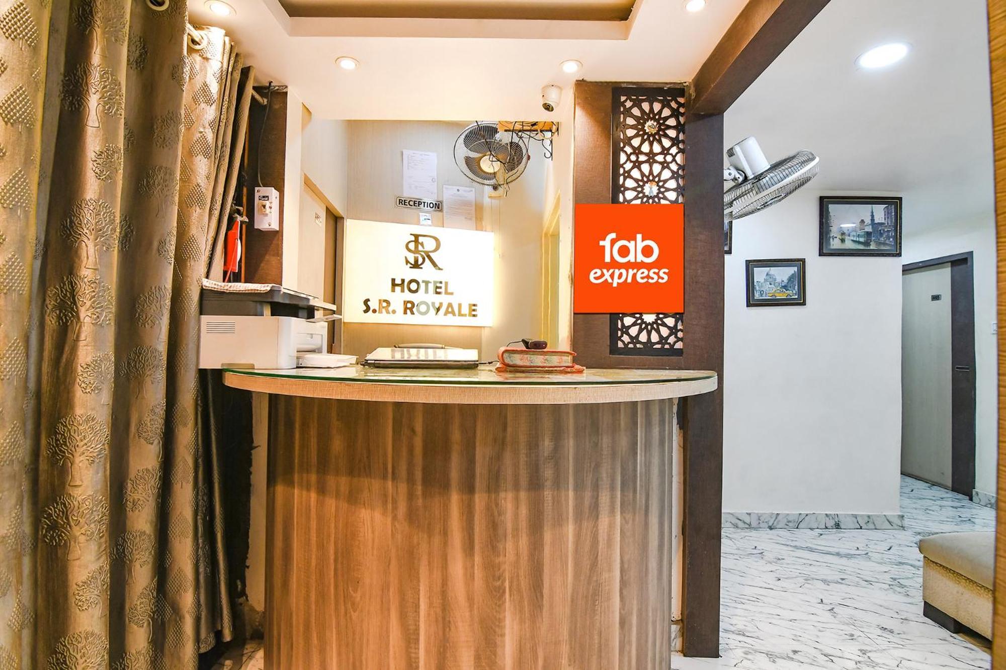 Fabexpress Sr Royale - Nr Sealdah Station Hotell Kolkata Eksteriør bilde